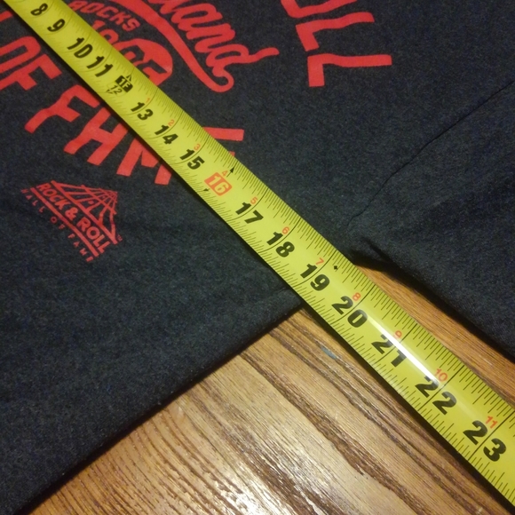 🎸 Rock and Roll Hall of Fame 🏆 Shirt Cleveland 95 1995 🔥 CLE Rocks 90s Medium - Picture 7 of 9